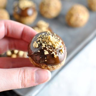 Chocolate Dipped Key Lime Pie Bites - an easy, delicious, and HEALTHY snack! plus they