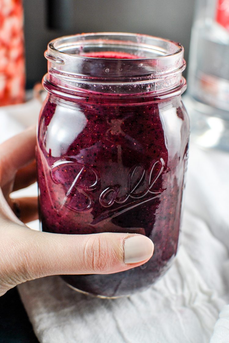 SO. double berry vodka spritzers! you in? i thought so. these are SO delicious and worth the "extra" work to make them. sweet and tart... with a lovely "are you sure theres really vodka in there" vibe. | thepikeplacekitchen.com